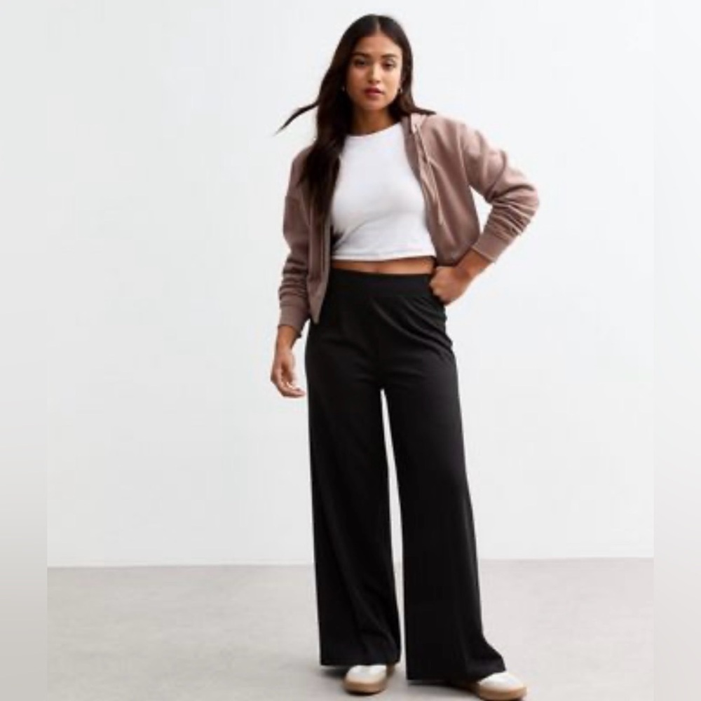 Zara casual Black Wide-Leg Pants 75% cotton